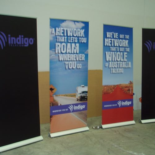 pull up banner airport